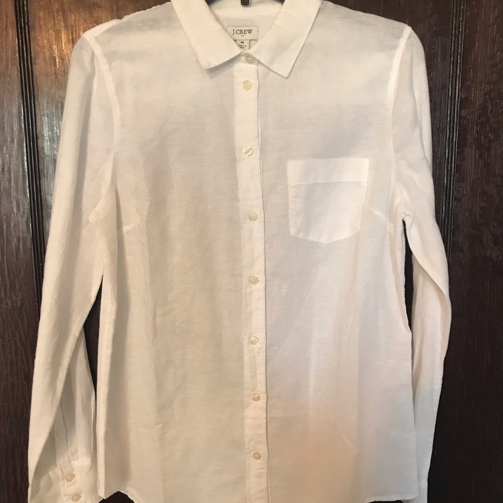 LINEN BUTTON UP SHIRT